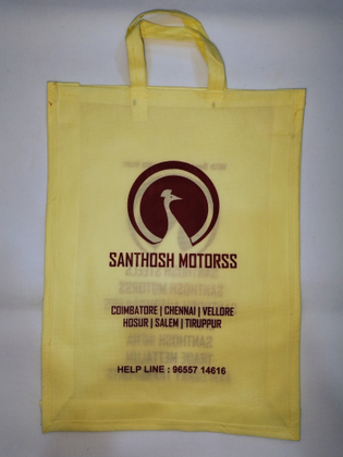 Spacious, perfect for gifts and sweets